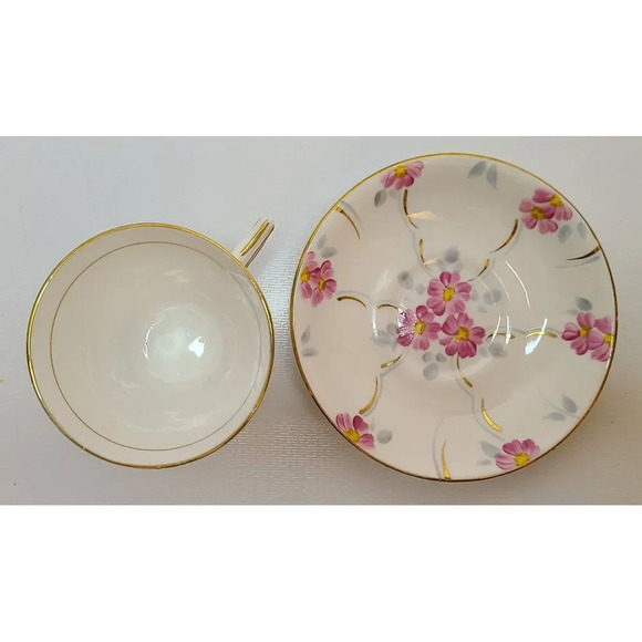 Vintage Hand Painted TeaCup and Saucer by Phoenix T.F.&S Pretty Pink, bone china - Picture 5 of 6